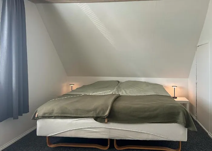 2 Bedroom Gorgeous In
